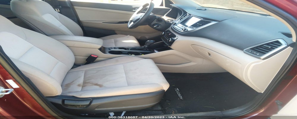 KM8J33A47JU620896 2018 HYUNDAI TUCSON photo no. 5