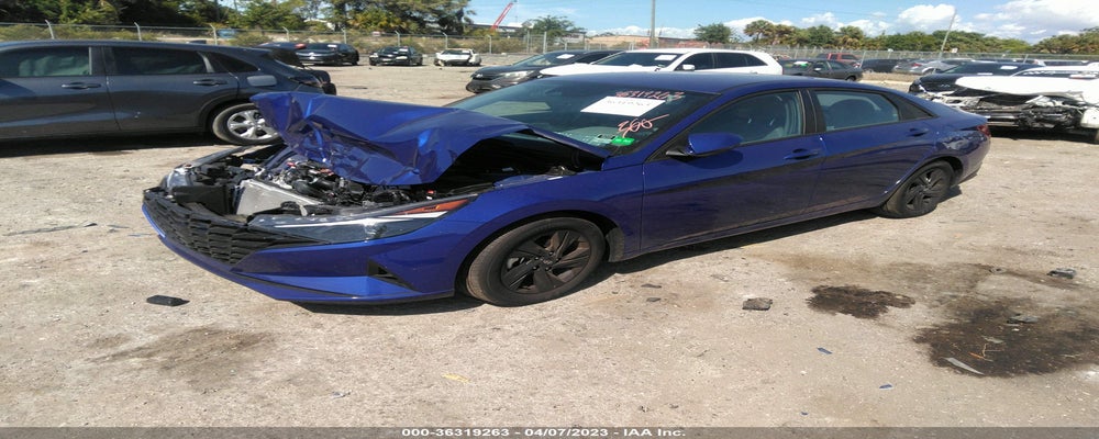 KMHLM4AG4NU361375 2022 HYUNDAI ELANTRA photo no. 2
