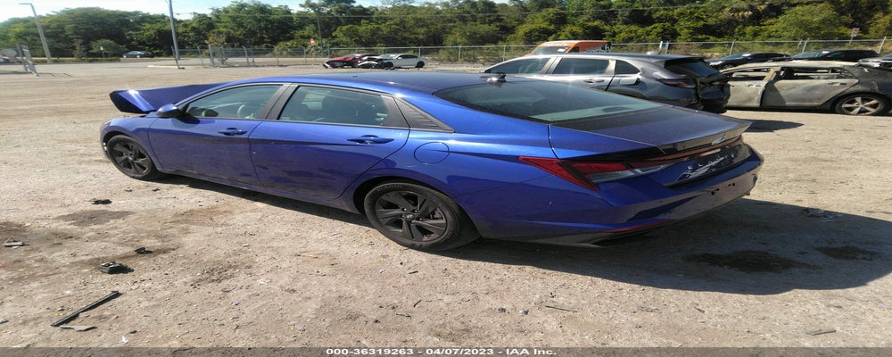 KMHLM4AG4NU361375 2022 HYUNDAI ELANTRA photo no. 3