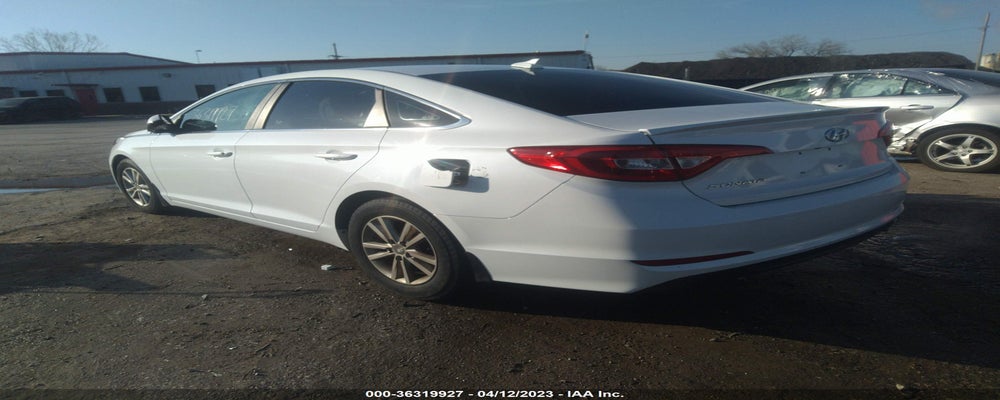 5NPE24AFXFH241506 2015 HYUNDAI SONATA photo no. 3