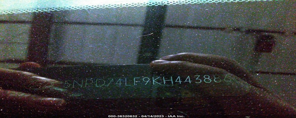 5NPD74LF9KH443886 2019 HYUNDAI ELANTRA photo no. 9