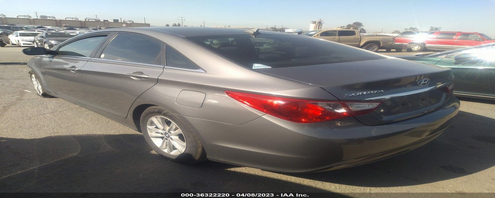 5NPEB4AC8CH468033 2012 HYUNDAI SONATA photo no. 3