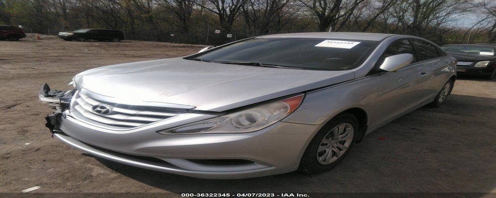 5NPEB4ACXBH278703 2011 HYUNDAI SONATA photo no. 2