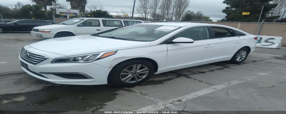 5NPE24AFXGH373909 2016 HYUNDAI SONATA photo no. 2