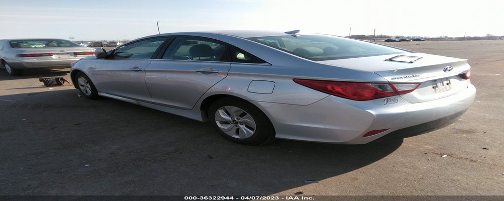 5NPEB4AC1EH826852 2014 HYUNDAI SONATA photo no. 3
