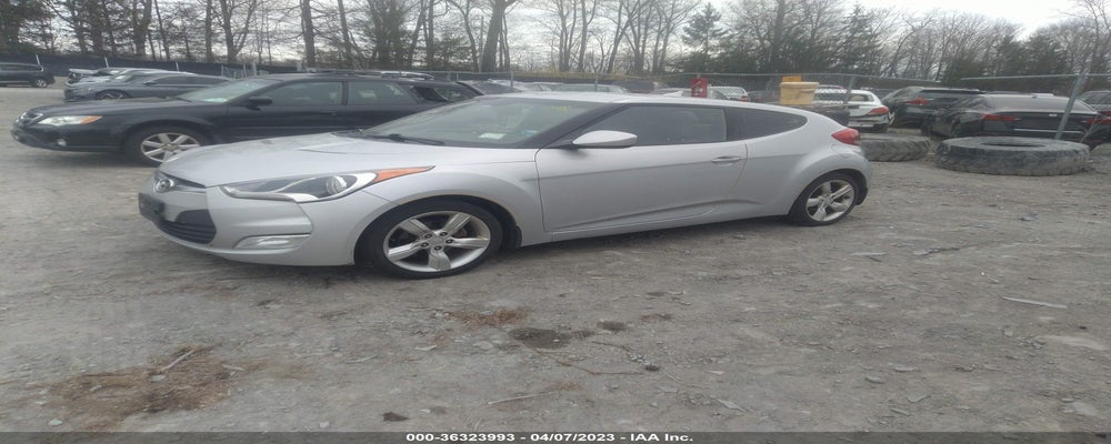 KMHTC6AD8CU020529 2012 HYUNDAI VELOSTER photo no. 2