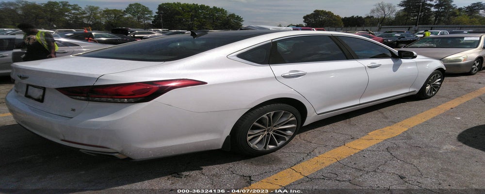 KMHGN4JE8FU044844 2015 HYUNDAI GENESIS photo no. 4