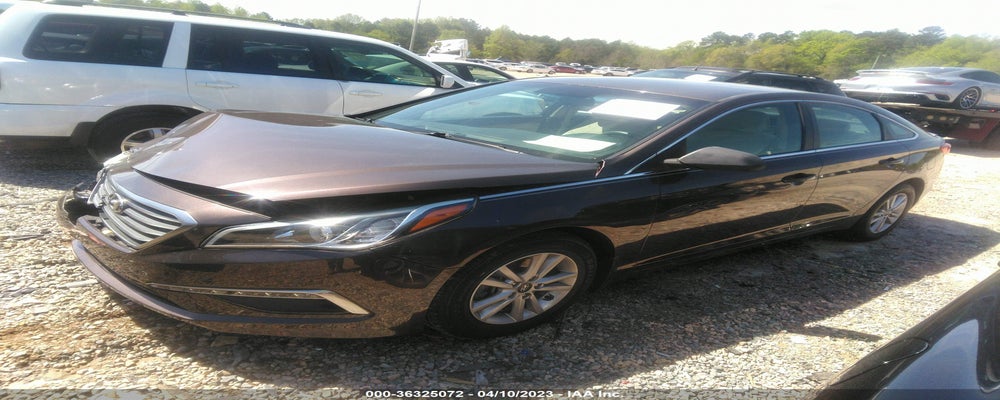 5NPE24AF1FH173872 2015 HYUNDAI SONATA photo no. 2