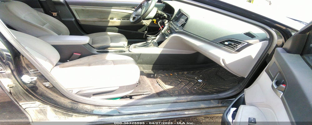 5NPD84LF6JH245987 2018 HYUNDAI ELANTRA photo no. 5