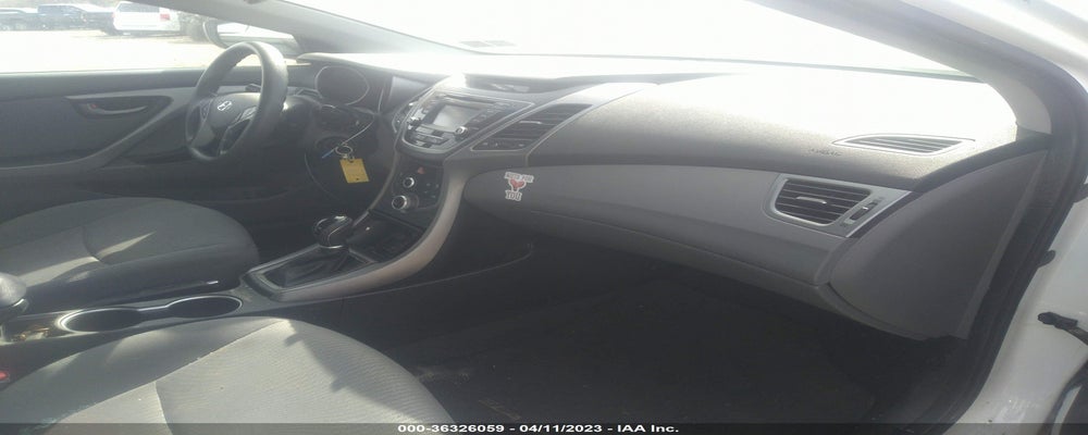 5NPDH4AE7GH659556 2016 HYUNDAI ELANTRA photo no. 5