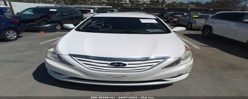 5NPEB4AC8BH111577 2011 HYUNDAI SONATA photo no. 6