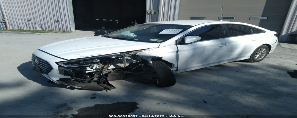 5NPE24AF8KH819516 2019 HYUNDAI SONATA photo no. 2