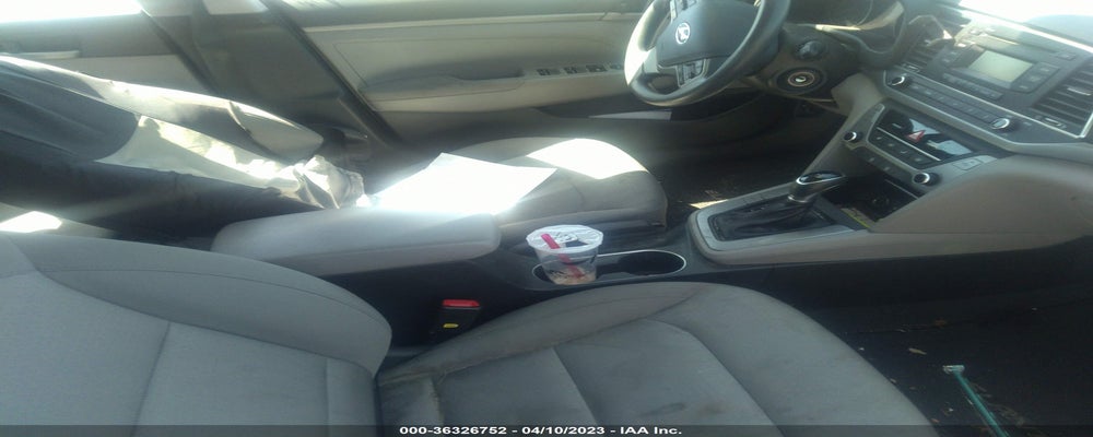 KMHD74LF0JU450080 2018 HYUNDAI ELANTRA photo no. 5