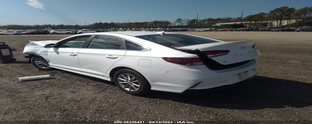 5NPE24AF0KH760025 2019 HYUNDAI SONATA photo no. 3