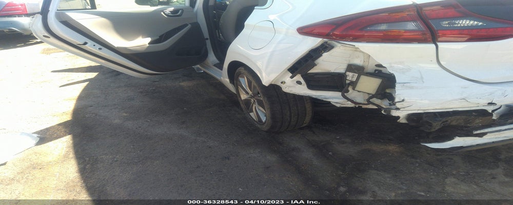 KMHC85LC7KU138036 2019 HYUNDAI IONIQ HYBRID photo no. 6