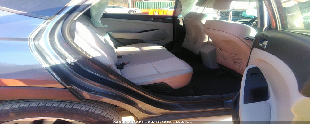 KM8J3CA45HU504624 2017 HYUNDAI TUCSON photo no. 8