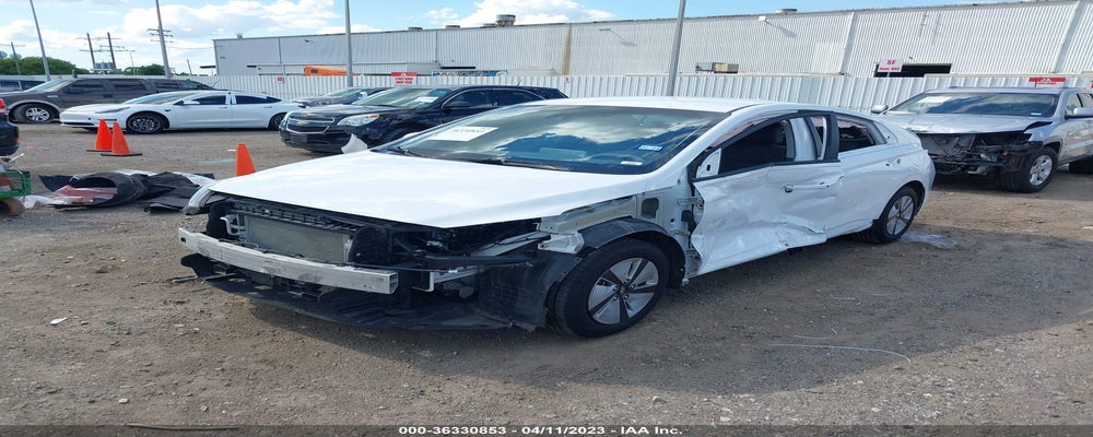 KMHC65LC6LU210626 2020 HYUNDAI IONIQ HYBRID photo no. 2