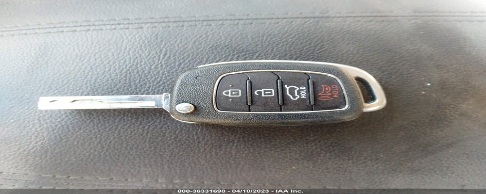 5NMZT3LB2HH029637 2017 HYUNDAI SANTA FE SPORT photo no. 11
