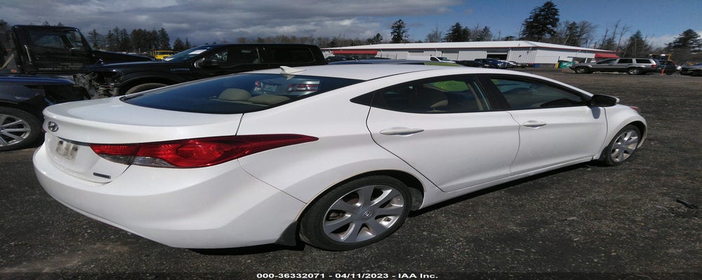 5NPDH4AE8DH213802 2013 HYUNDAI ELANTRA photo no. 4