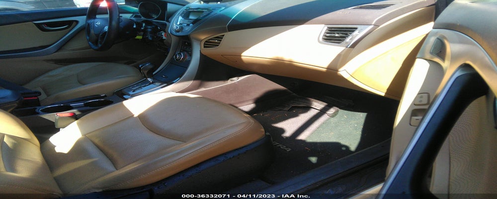 5NPDH4AE8DH213802 2013 HYUNDAI ELANTRA photo no. 5