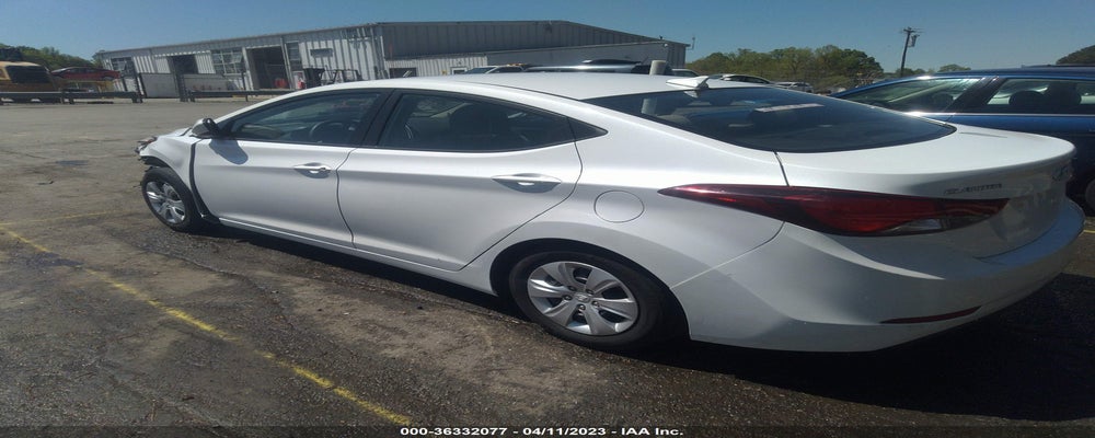 5NPDH4AE0GH743945 2016 HYUNDAI ELANTRA photo no. 3