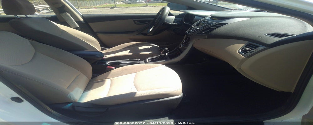 5NPDH4AE0GH743945 2016 HYUNDAI ELANTRA photo no. 5