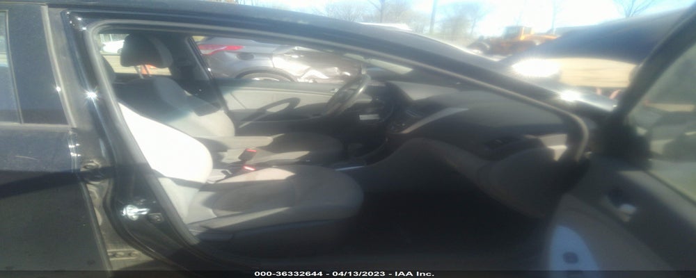KMHCT5AE4DU119689 2013 HYUNDAI ACCENT photo no. 5