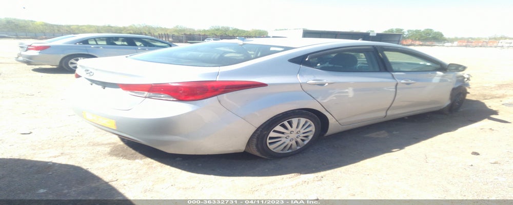 KMHDH4AE3CU271803 2012 HYUNDAI ELANTRA photo no. 4