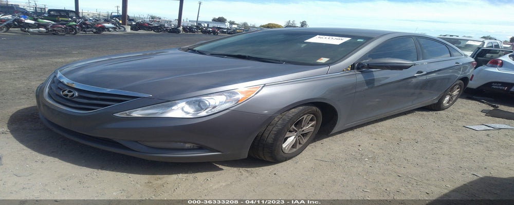 5NPEB4AC8DH643205 2013 HYUNDAI SONATA photo no. 2