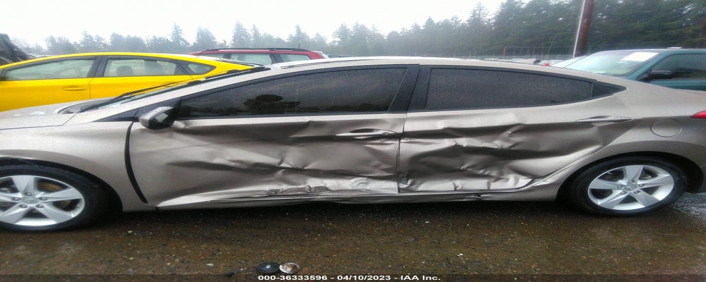 5NPDH4AEXDH323119 2013 HYUNDAI ELANTRA photo no. 6