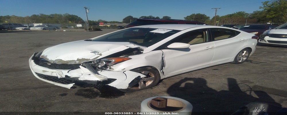 5NPDH4AE7DH372990 2013 HYUNDAI ELANTRA photo no. 2