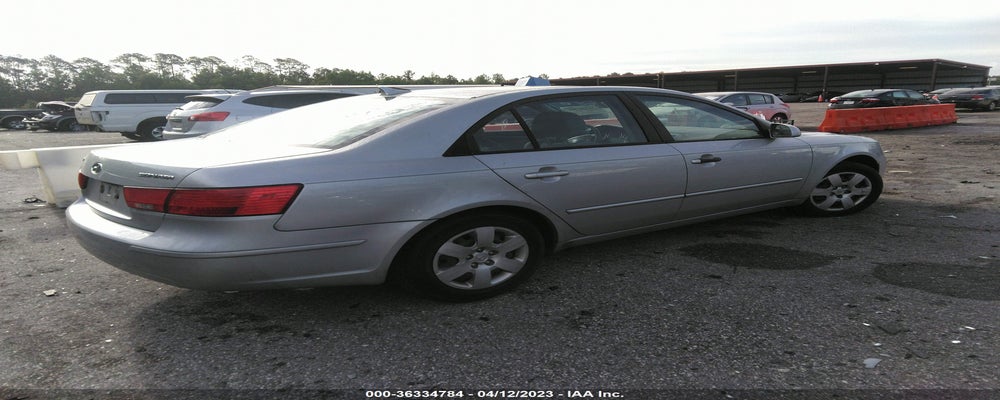 5NPET4AC6AH586575 2010 HYUNDAI SONATA photo no. 4