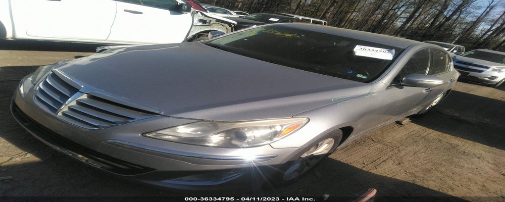 KMHGC4DD2CU179967 2012 HYUNDAI GENESIS photo no. 2