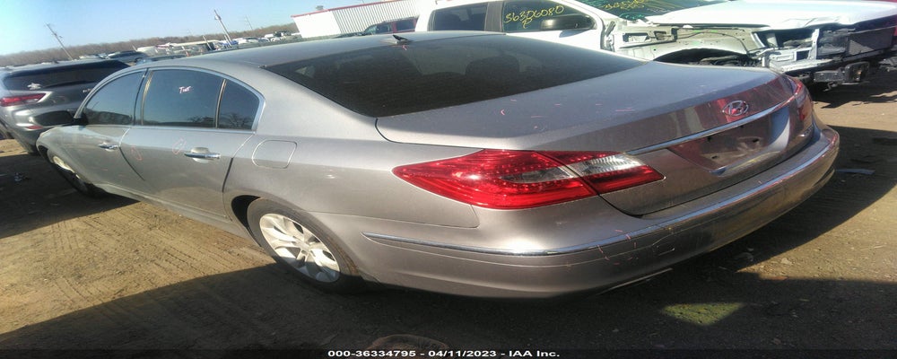 KMHGC4DD2CU179967 2012 HYUNDAI GENESIS photo no. 3