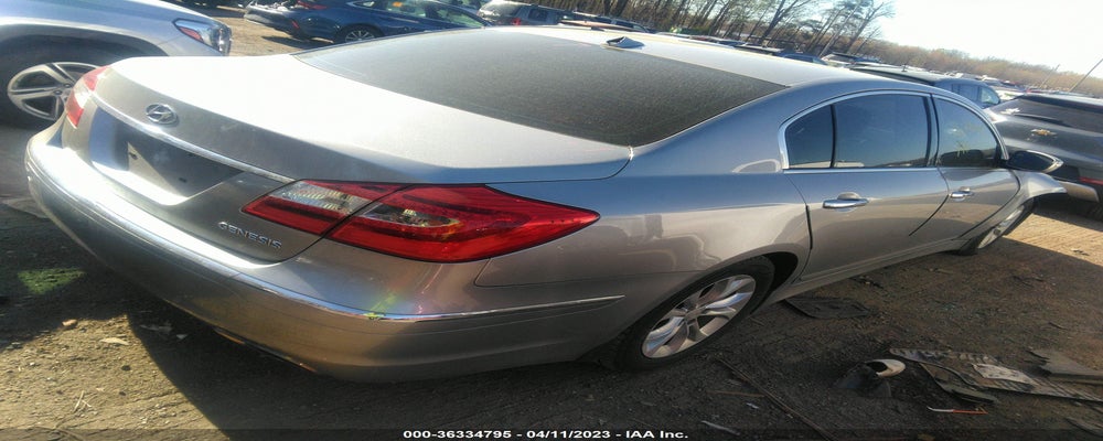 KMHGC4DD2CU179967 2012 HYUNDAI GENESIS photo no. 4