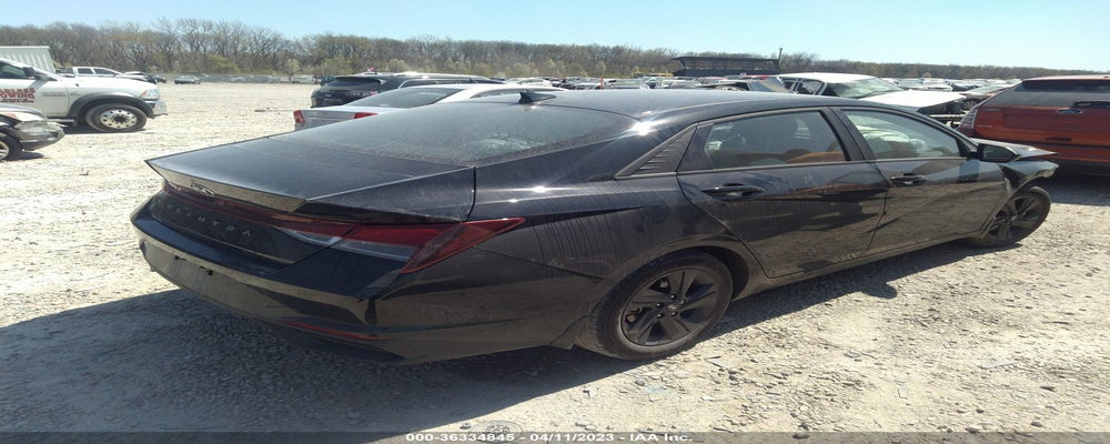 KMHLM4AG7NU321775 2022 HYUNDAI ELANTRA photo no. 4