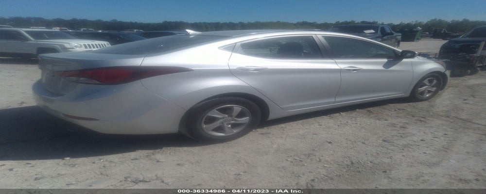 KMHDH4AE3FU342129 2015 HYUNDAI ELANTRA photo no. 4