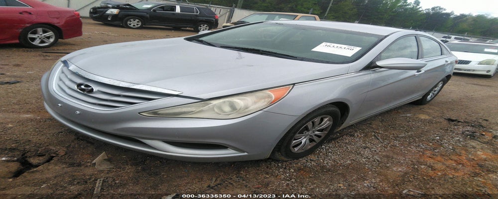 5NPEB4ACXBH088867 2011 HYUNDAI SONATA photo no. 2
