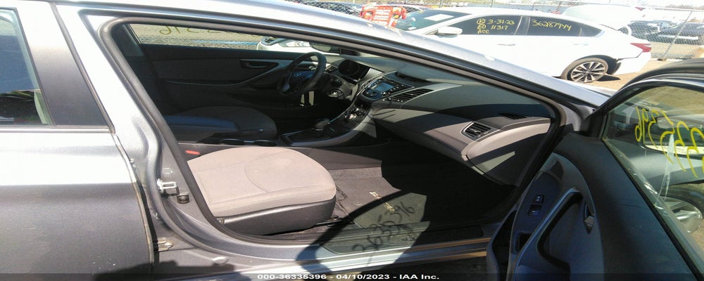 KMHDH4AE7FU412313 2015 HYUNDAI ELANTRA photo no. 5