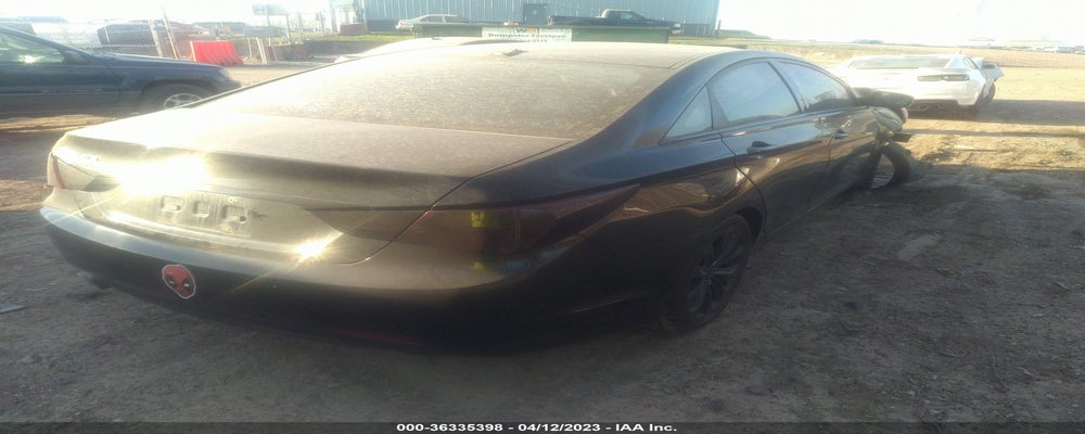 5NPEC4AC0BH100070 2011 HYUNDAI SONATA photo no. 4