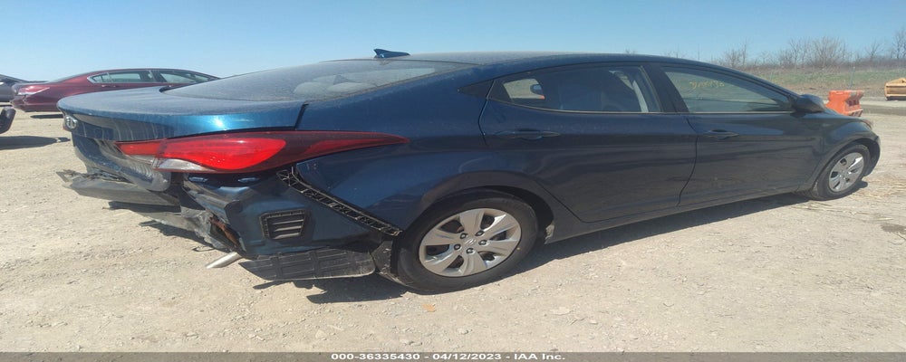 KMHDH4AE9GU525665 2016 HYUNDAI ELANTRA photo no. 4