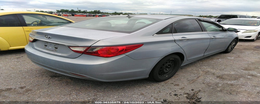 5NPEB4AC7CH328930 2012 HYUNDAI SONATA photo no. 4