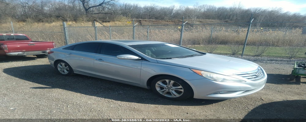 5NPEC4AC0BH001572 2011 HYUNDAI SONATA photo no. 19