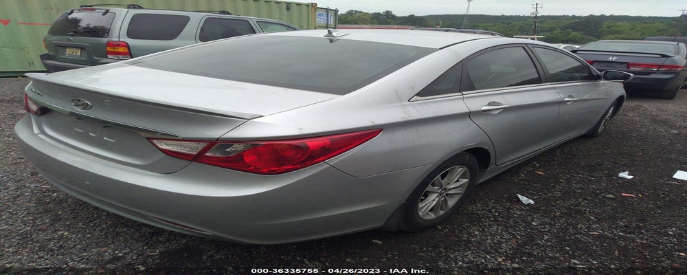 5NPEB4AC1DH737085 2013 HYUNDAI SONATA photo no. 4