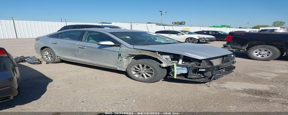 5NPE24AF2JH709432 2018 HYUNDAI SONATA photo no. 4