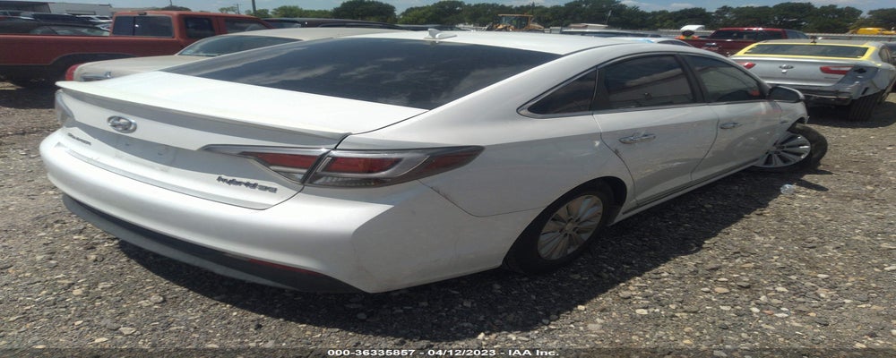 KMHE24L1XGA009087 2016 HYUNDAI SONATA HYBRID photo no. 4