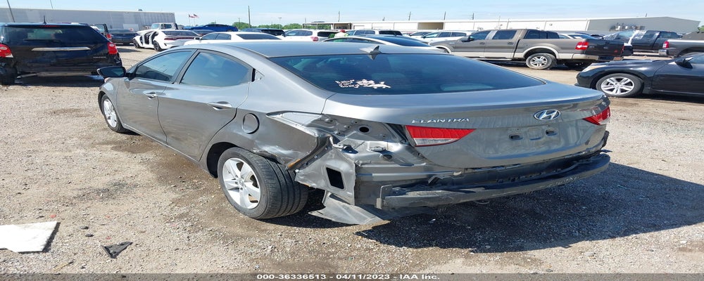 5NPDH4AE0DH350880 2013 HYUNDAI ELANTRA photo no. 3