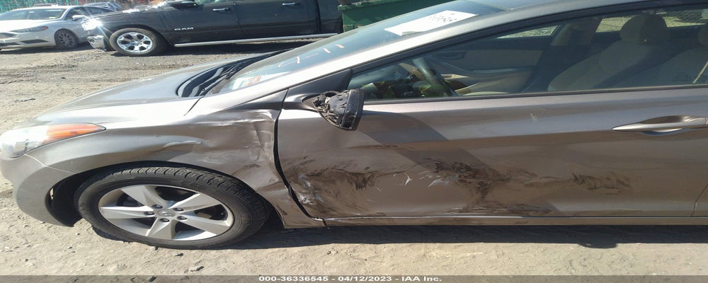 5NPDH4AE7DH325474 2013 HYUNDAI ELANTRA photo no. 6
