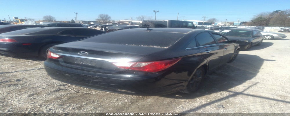 5NPEC4AC8DH718448 2013 HYUNDAI SONATA photo no. 4