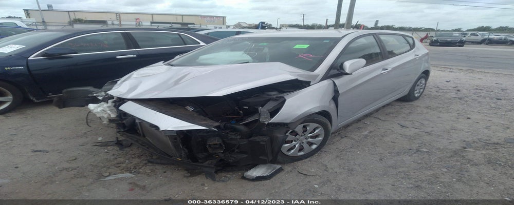 KMHCT5AEXHU337030 2017 HYUNDAI ACCENT photo no. 2